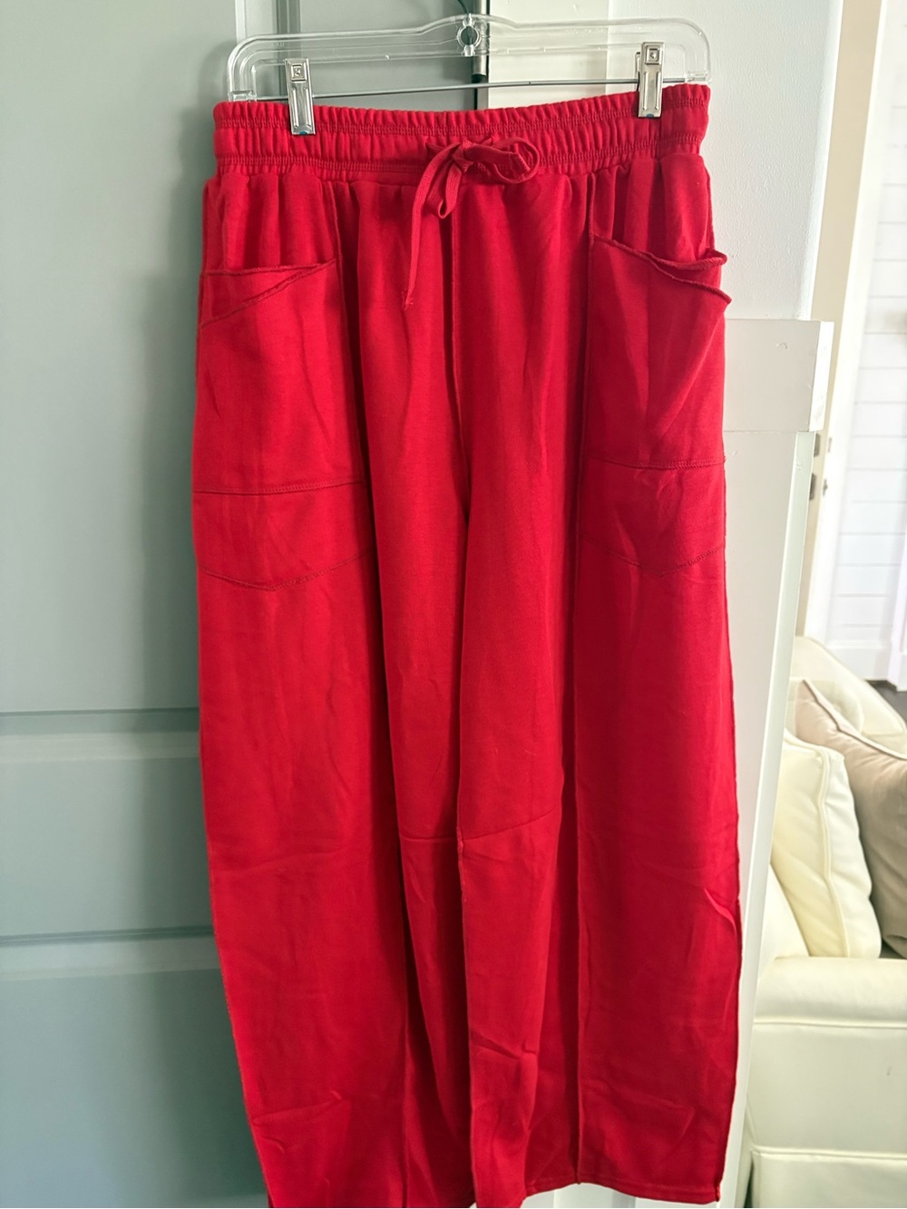 Relaxed Drawstring Womans Pants in Red Size M. NWT